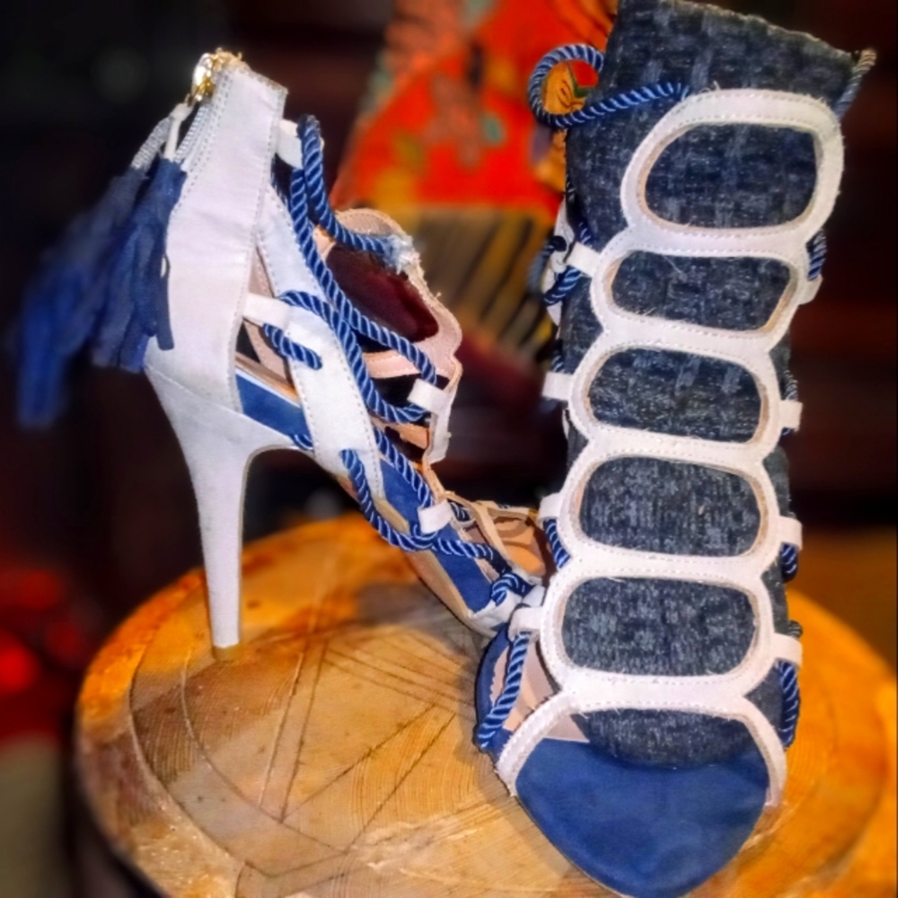 Ashley Stewart heels 9W